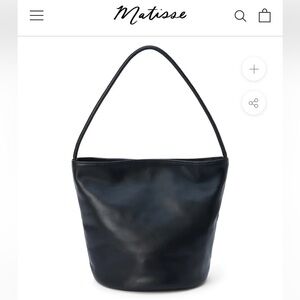 Matisse Vancouver Leather Bucket Bag in Black